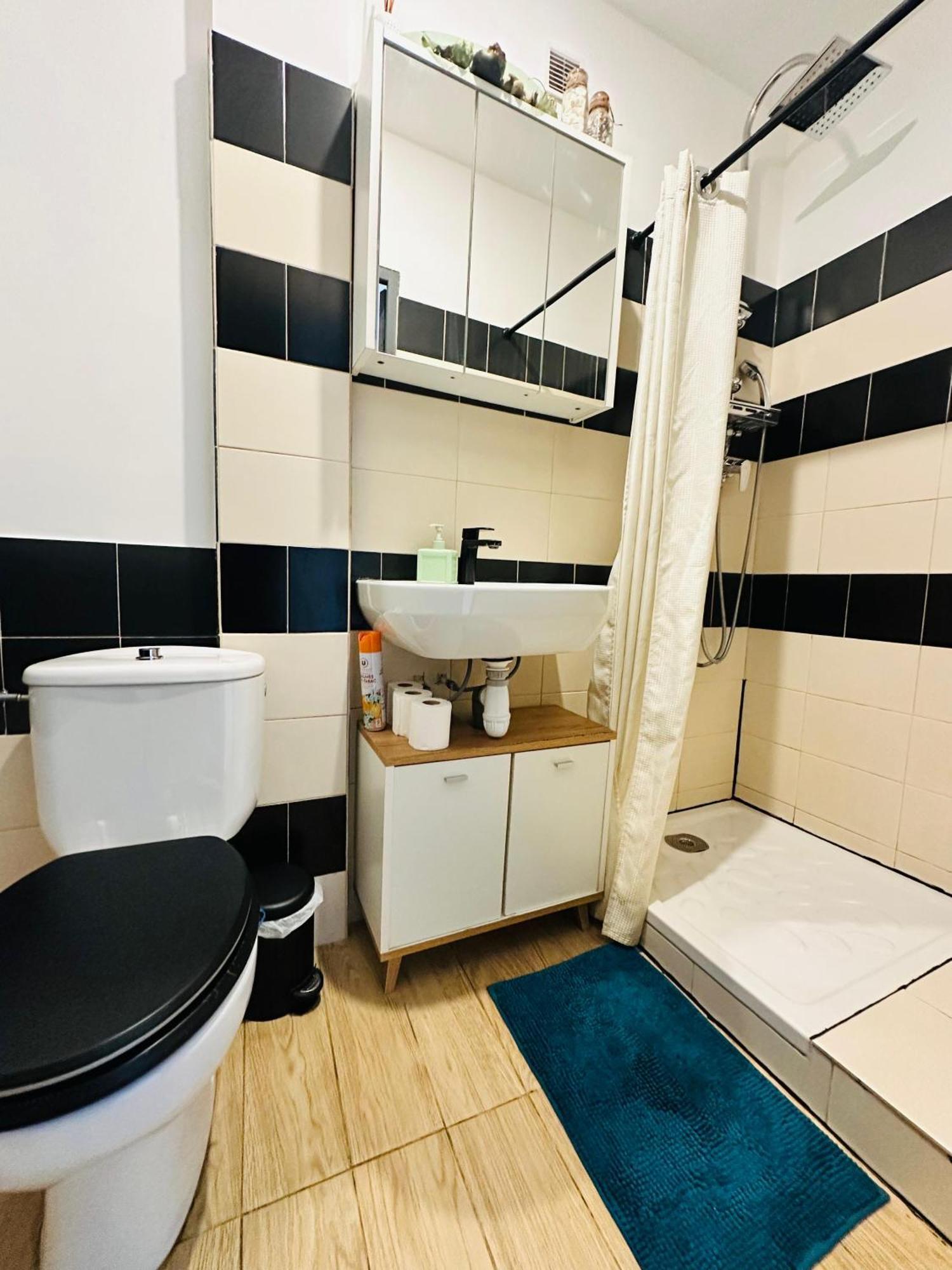 Le Cosy Apartment มาร์กเซย ภายนอก รูปภาพ